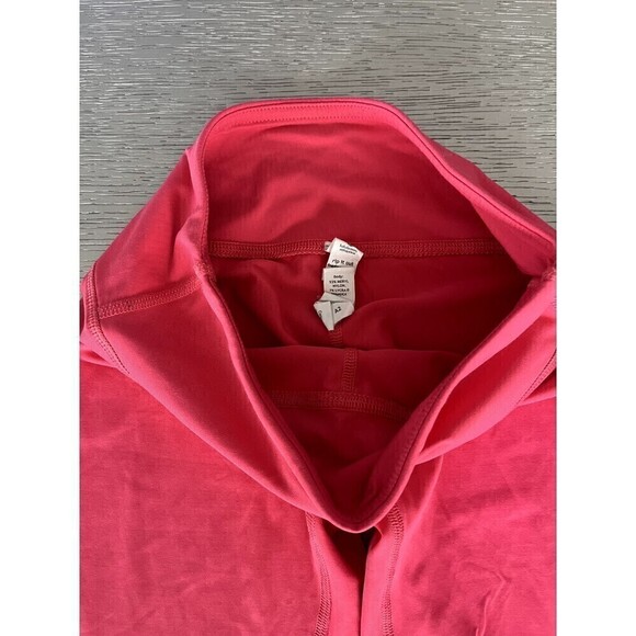 Lululemon Align High-Rise Crop 16" Lip Gloss Size 2 Used Yoga Pilates Comfort - Picture 3 of 6